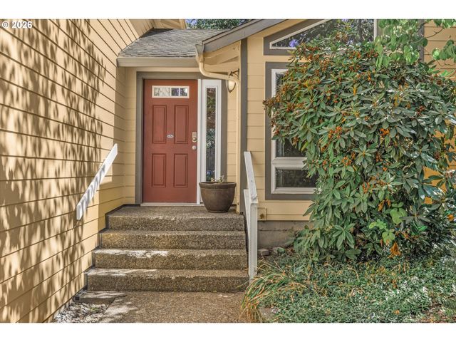 21888 Sw DAKOTA Dr, Tualatin, OR 97062