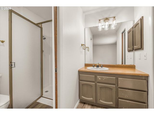 21888 Sw DAKOTA Dr, Tualatin, OR 97062