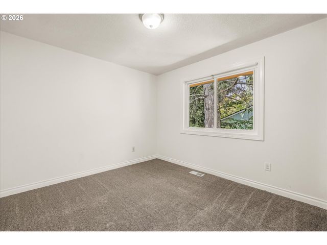 21888 Sw DAKOTA Dr, Tualatin, OR 97062