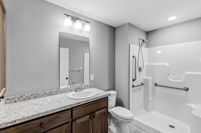 1591 Elm Street S, Cambridge, MN 55008