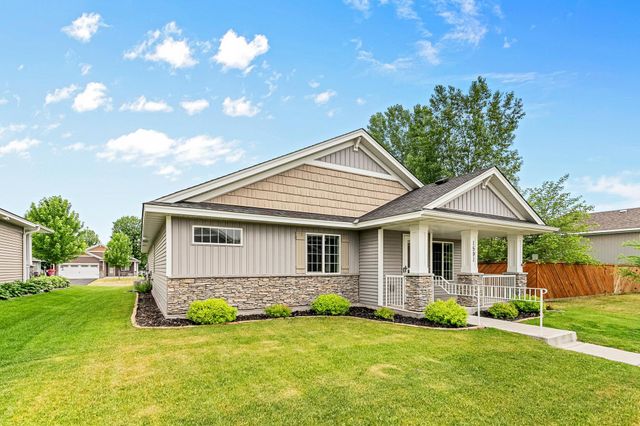 1591 Elm Street S, Cambridge, MN 55008