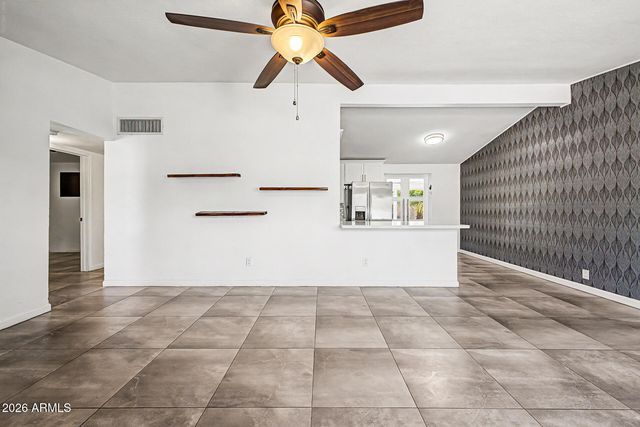 1521 W CAMPBELL Avenue, Phoenix, AZ 85015