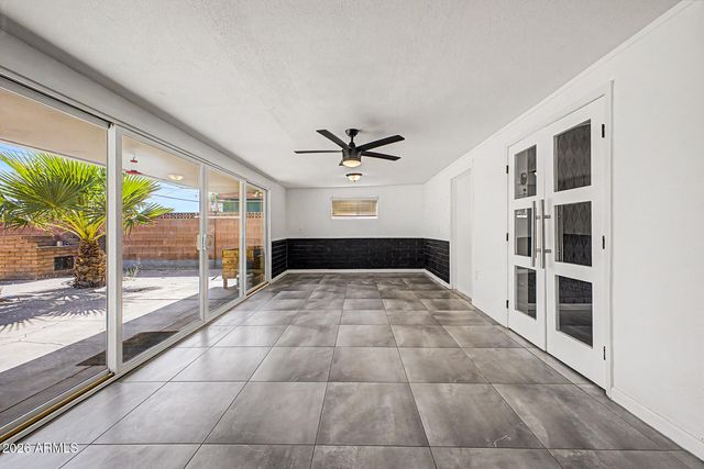 1521 W CAMPBELL Avenue, Phoenix, AZ 85015