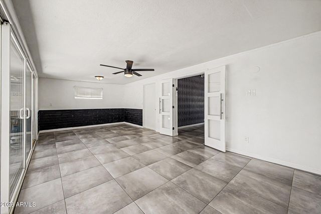 1521 W CAMPBELL Avenue, Phoenix, AZ 85015