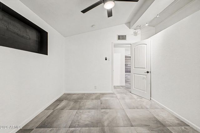 1521 W CAMPBELL Avenue, Phoenix, AZ 85015