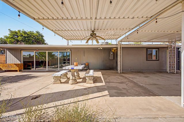 1521 W CAMPBELL Avenue, Phoenix, AZ 85015