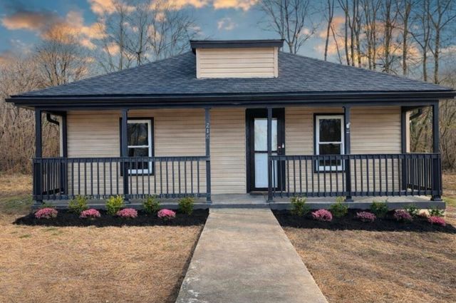 218 Locust St, Clarksville, TN 37042