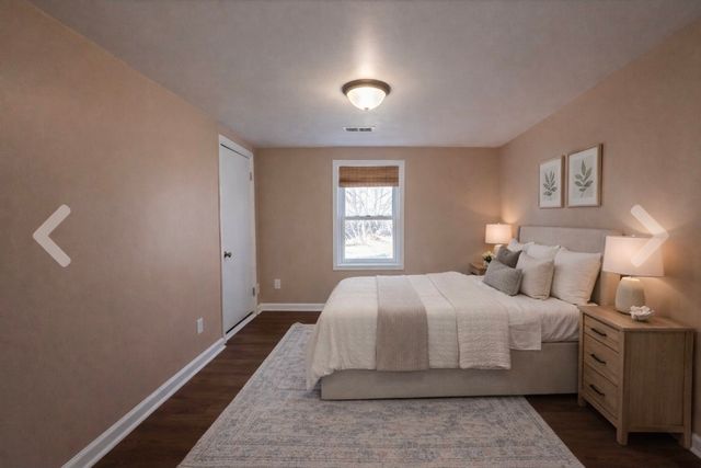 218 Locust St, Clarksville, TN 37042