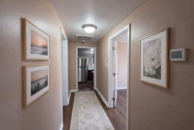 218 Locust St, Clarksville, TN 37042