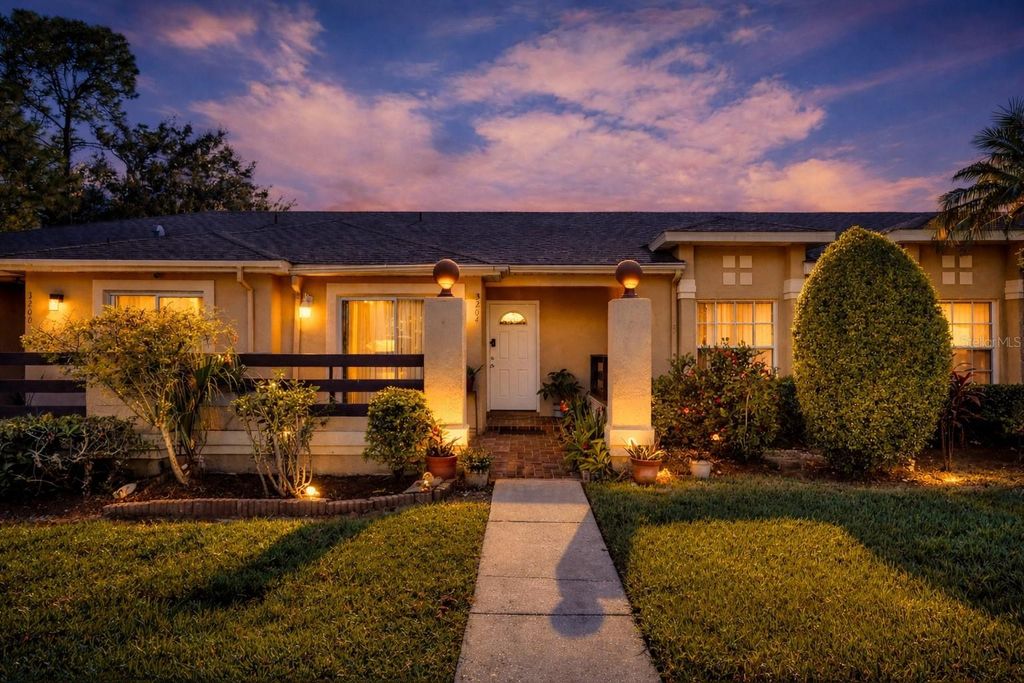 Image 2 of property listing at 3204 TIDEWATER DRIVE, Kissimmee, FL 34743