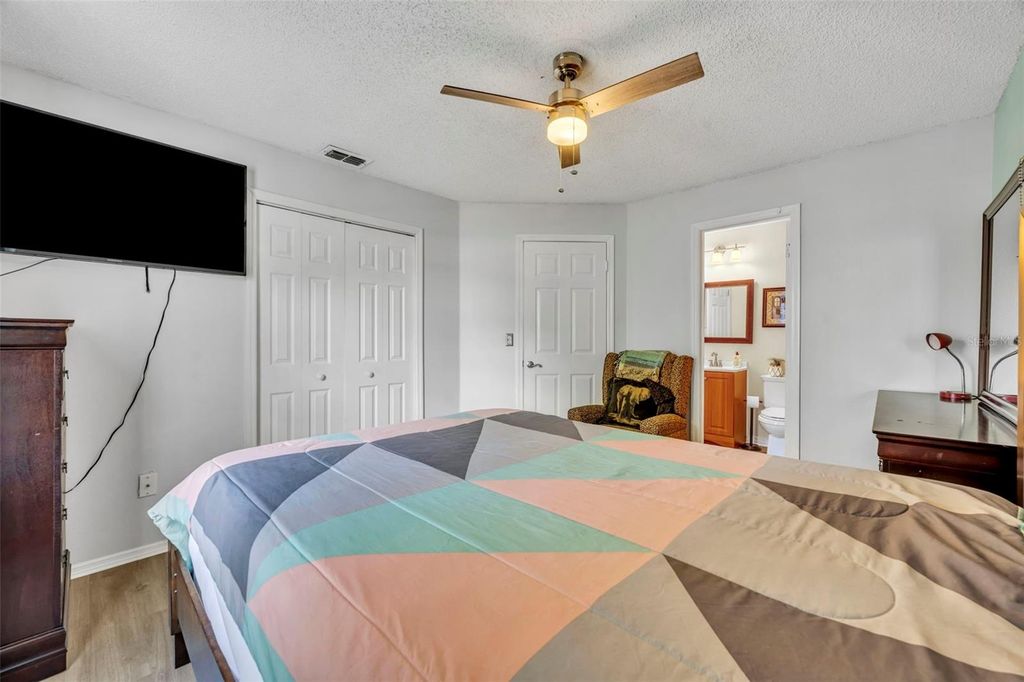 Image 18 of property listing at 3204 TIDEWATER DRIVE, Kissimmee, FL 34743