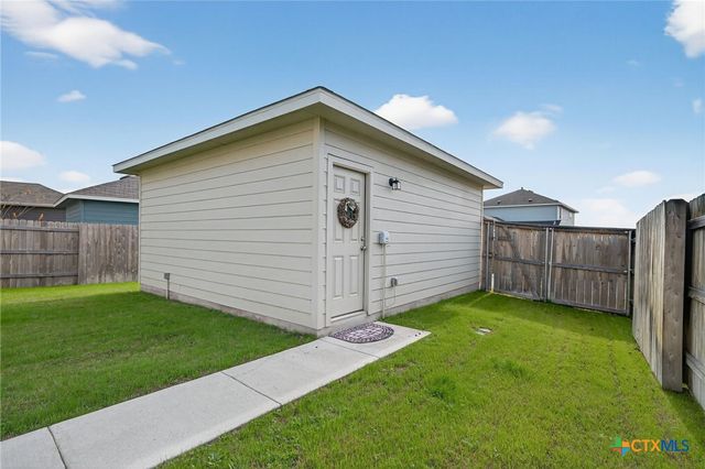 129 Tortoise Trail, San Marcos, TX 78666