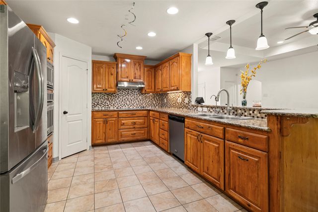 209 Morningstar Drive, Longview, TX 75605