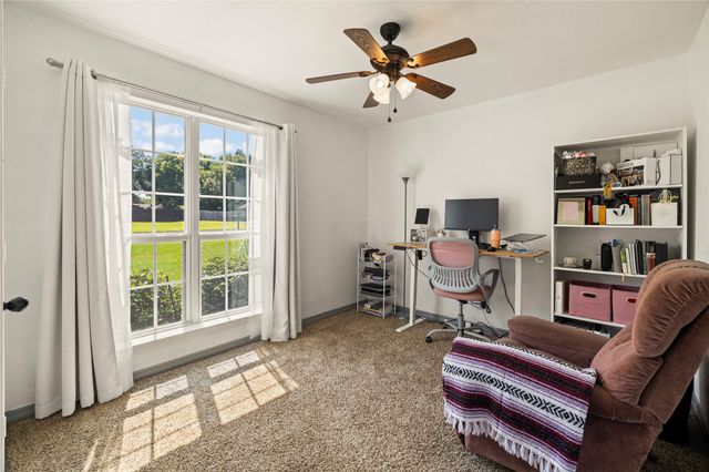 209 Morningstar Drive, Longview, TX 75605