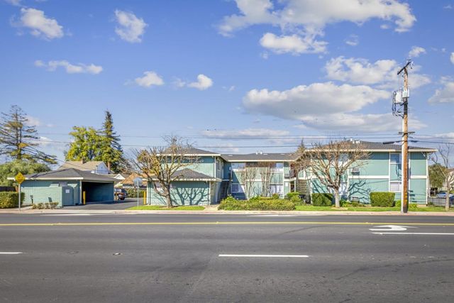 7001 Eigleberry Street, Gilroy, CA 95020