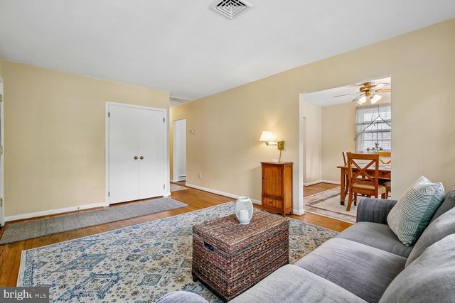 11211 VALLEY VIEW AVE, Kensington, MD 20895