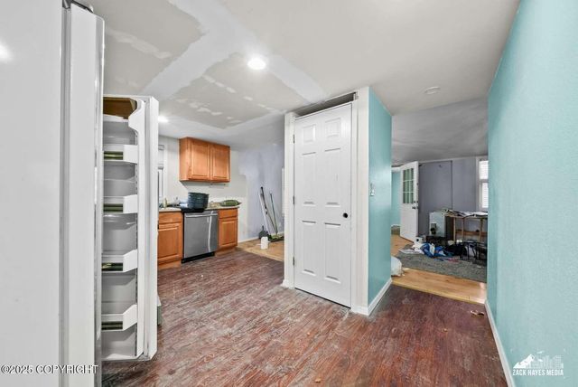 4618 Klondike Court, Anchorage, AK 99508