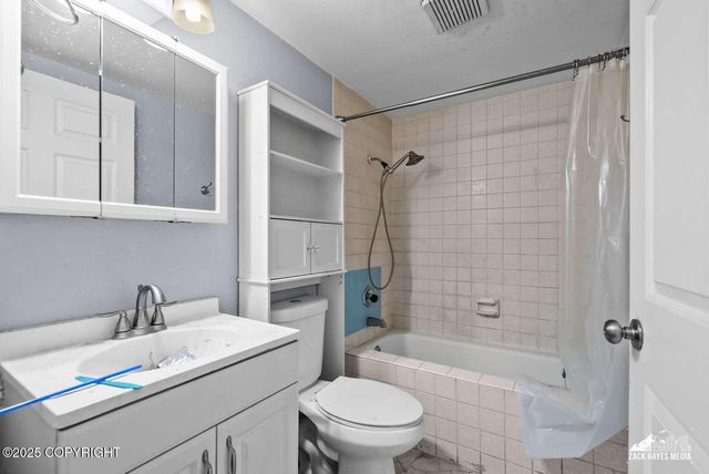 4618 Klondike Court, Anchorage, AK 99508