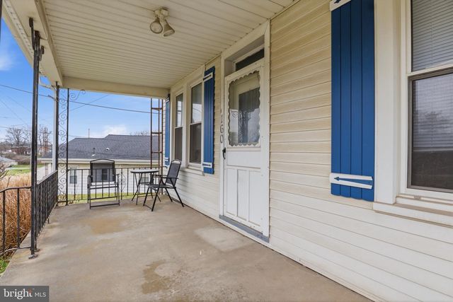 160 E BERLIN RD, York, PA 17408