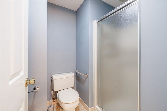 1 Chenin Run, Perinton, NY 14450