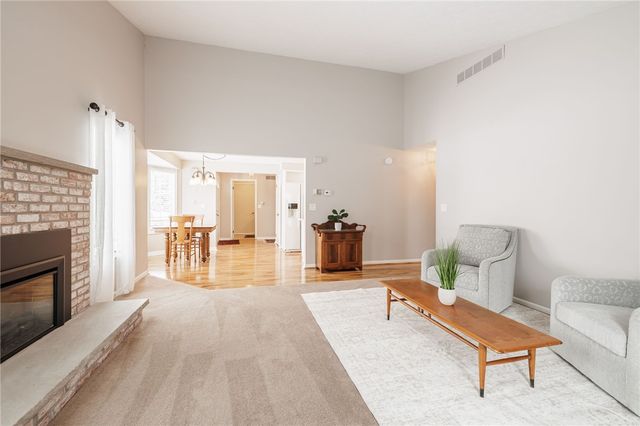 1 Chenin Run, Perinton, NY 14450