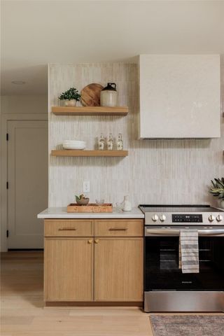 8708 Collingwood DR, Austin, TX 78748