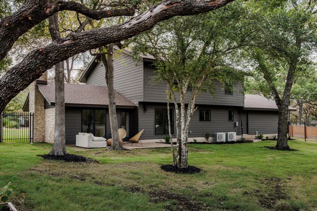 8708 Collingwood DR, Austin, TX 78748