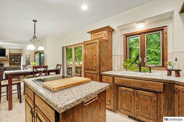 4816 S 167 Street, Omaha, NE 68135