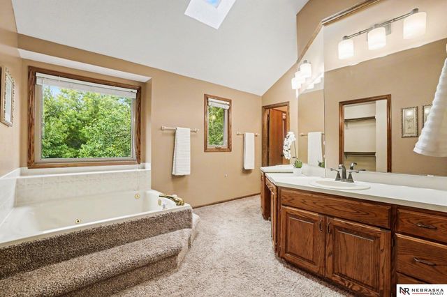 4816 S 167 Street, Omaha, NE 68135