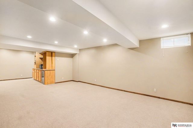 4816 S 167 Street, Omaha, NE 68135