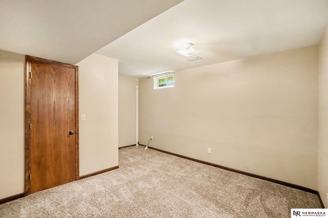 4816 S 167 Street, Omaha, NE 68135