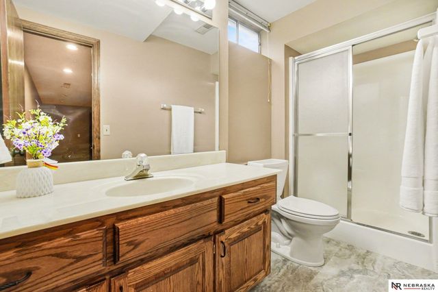 4816 S 167 Street, Omaha, NE 68135