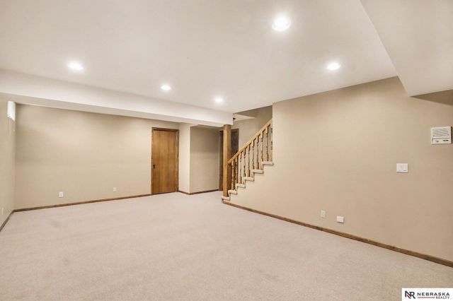 4816 S 167 Street, Omaha, NE 68135