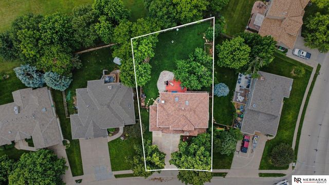 4816 S 167 Street, Omaha, NE 68135