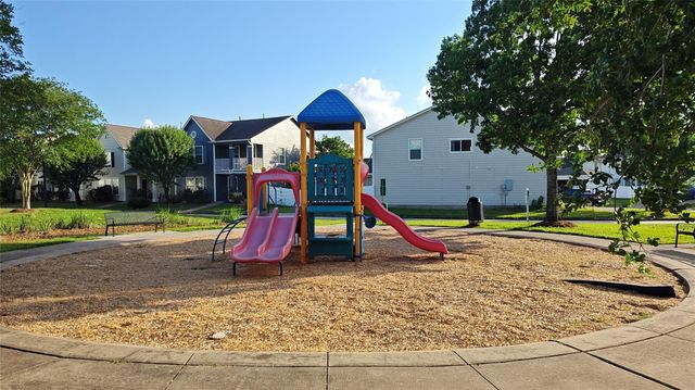 11734 Chanteloup Drive, Houston, TX 77047