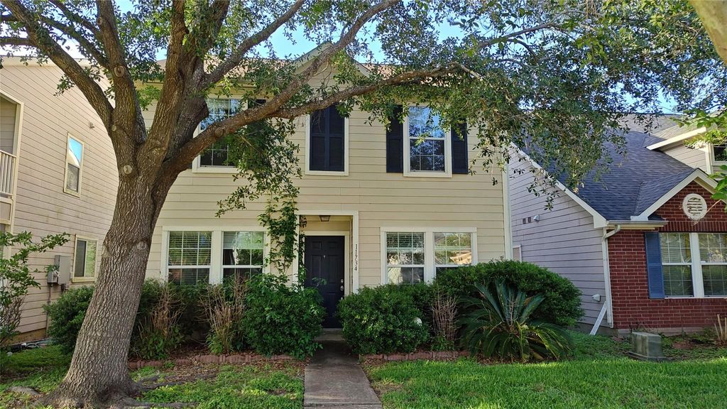 11734 Chanteloup Drive, Houston, TX 77047