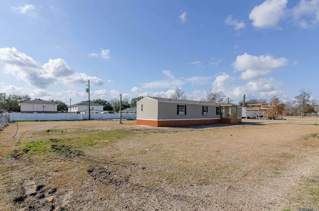 41503 Hattie Moran Rd, Gonzales, LA 70737