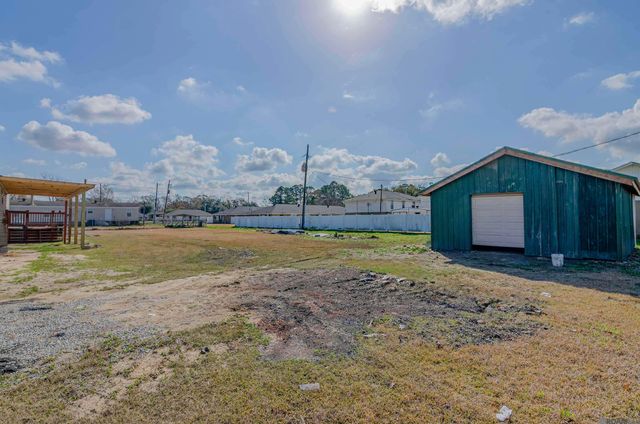 41503 Hattie Moran Rd, Gonzales, LA 70737