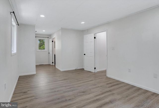 680 LYNES RD, Dillsburg, PA 17019