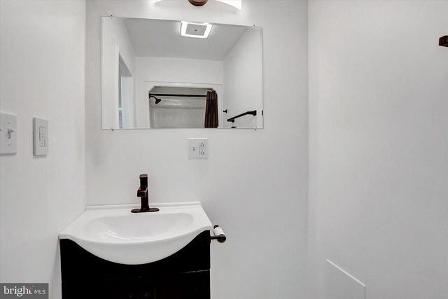 680 LYNES RD, Dillsburg, PA 17019