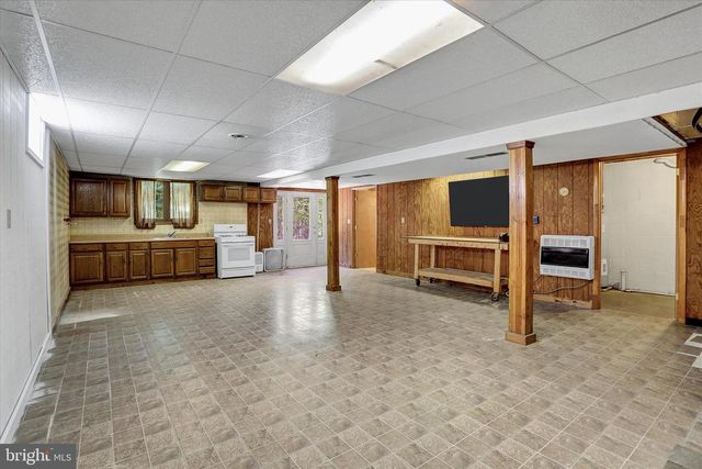 680 LYNES RD, Dillsburg, PA 17019