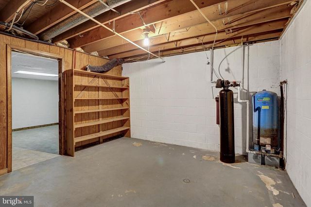 680 LYNES RD, Dillsburg, PA 17019