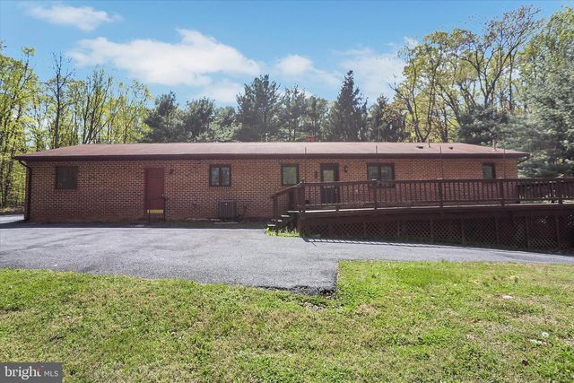 680 LYNES RD, Dillsburg, PA 17019
