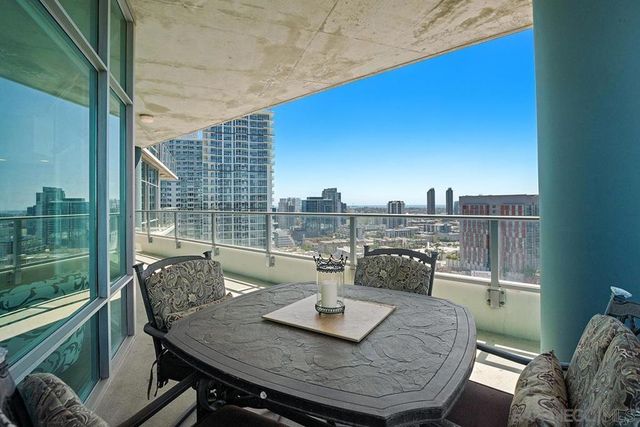 1080 Park Blvd 1802, San Diego, CA 92101