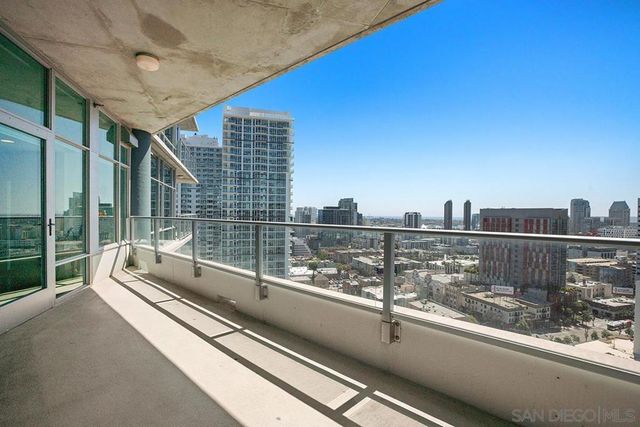 1080 Park Blvd 1802, San Diego, CA 92101
