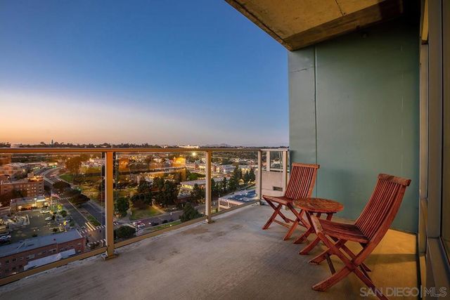 1080 Park Blvd 1802, San Diego, CA 92101