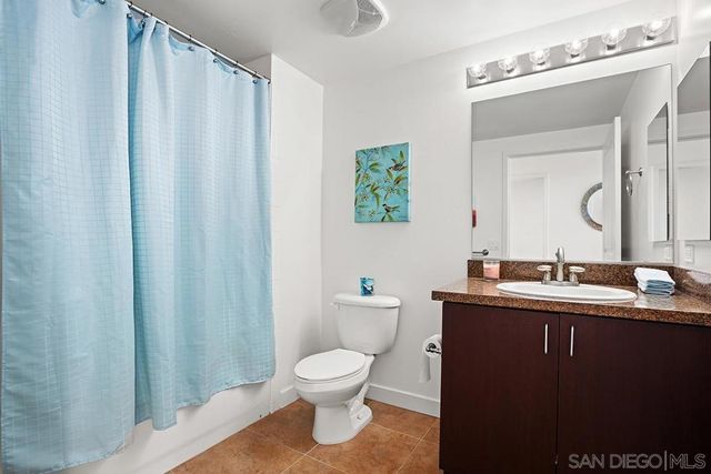 1080 Park Blvd 1802, San Diego, CA 92101