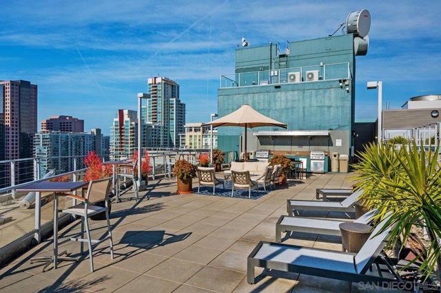 1080 Park Blvd 1802, San Diego, CA 92101