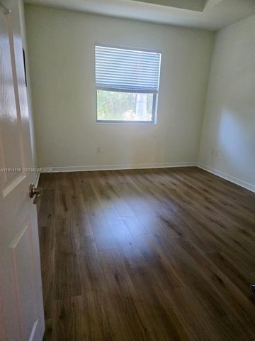 110 SE 33rd Ter, Homestead, FL 33033