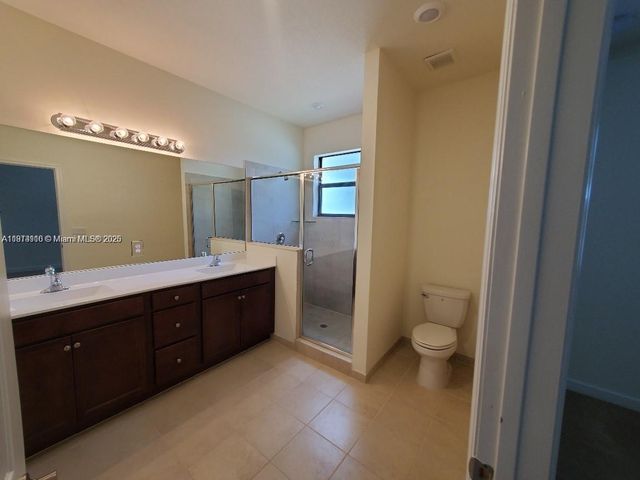 110 SE 33rd Ter, Homestead, FL 33033